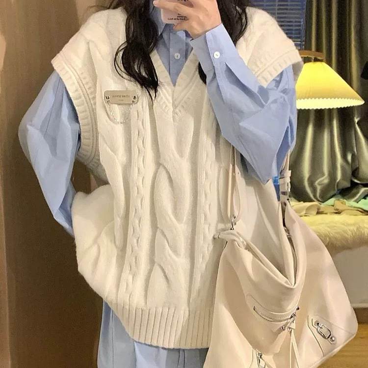 V-Neck - レディース トップス ニット セーター ベスト ニットベスト 丈長 長め 袖なし ノースリーブ Vネック ストレート ケーブルニット 伸縮性 大人可愛い シンプル カジュアル おしゃれ こなれ感 ラフ ガーリー ルーズ 送料無料 個性的 トップス カレッジ風 学生風 韓国 オルチャン
