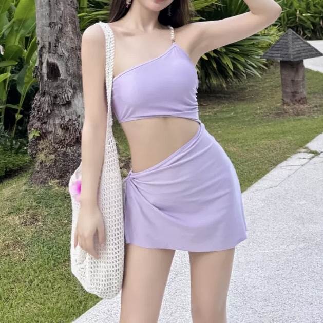 スイムウェア 水着 ワンピース ワンショルダー 谷間見せ レディース かわいい 大人可愛い きれいめ 上品 こなれ感 シンプル カジュアル 主役級 存在感 個性的 韓国 オルチャン デート お出かけ スイムウェア スタイルアップ パッド付き 脚長 アシンメトリー リボン