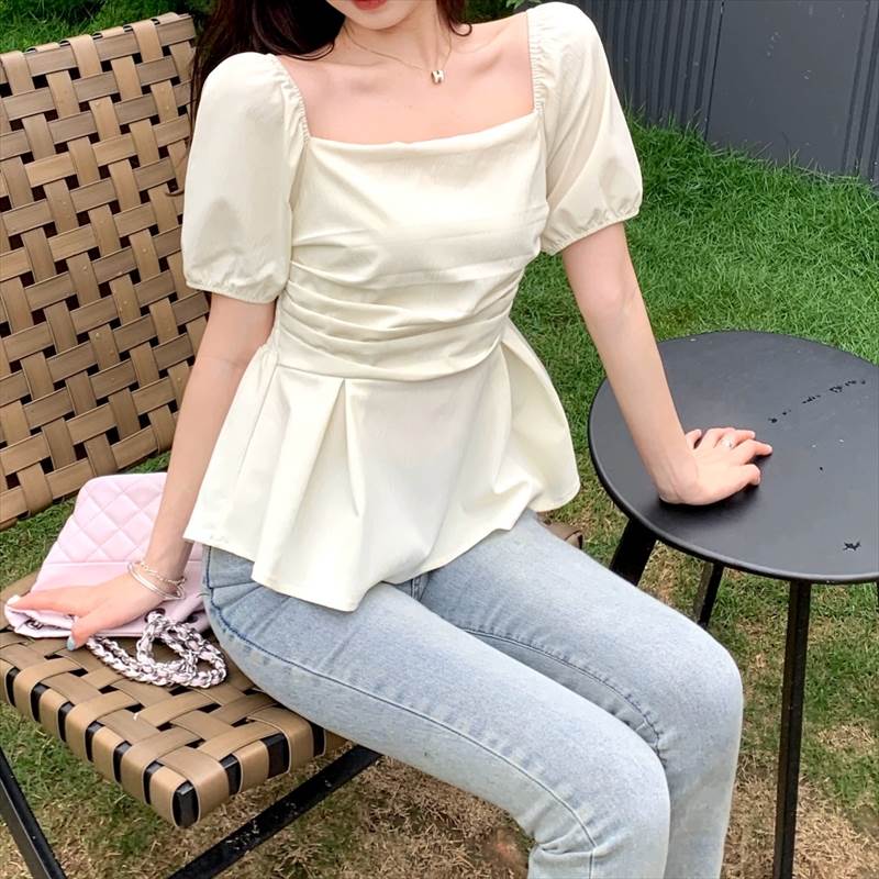 3-Quarter Sleeves - シャツ ブラウス トップス カットソー スクエアネック 半袖 5分袖 レディース かわいい 大人可愛い きれいめ 上品 こなれ感 シンプル カジュアル 主役級 存在感 個性的 韓国 オルチャン デート お出かけ シャツ ミディアム丈 プルオーバー ウエストマーク ペプラム
