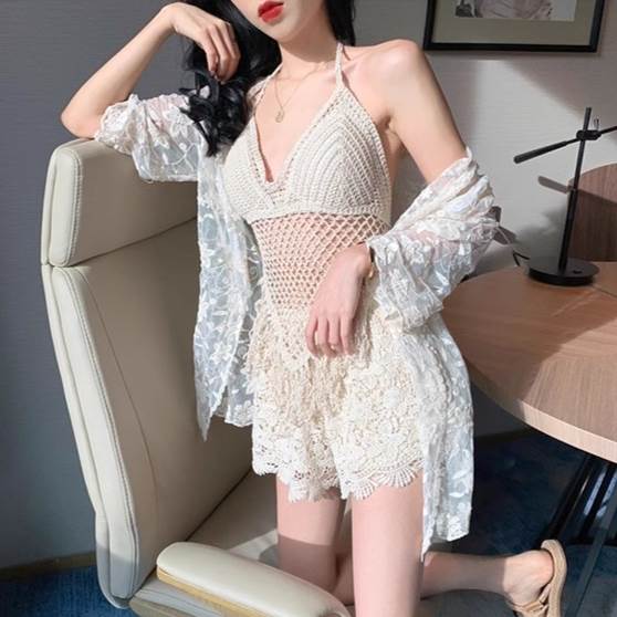 スイムウェア 水着 ビキニ 送料無料 羽織 谷間見せ ショートパンツ レディース かわいい 大人可愛い きれいめ 上品 こなれ感 シンプル カジュアル 主役級 存在感 個性的 韓国 オルチャン デート お出かけ スイムウェア 脚長 スタイルアップ パッド付き セパレート 3点セット