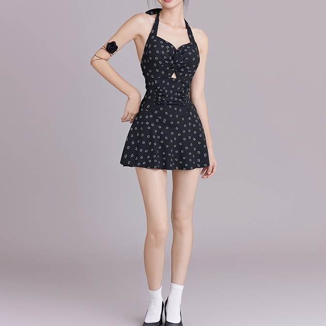 Two-Piece - スイムウェア 水着 ワンピース ホルターネック ノースリーブ レディース かわいい 大人可愛い きれいめ 上品 こなれ感 シンプル カジュアル 主役級 存在感 個性的 韓国 オルチャン デート お出かけ スイムウェア 脚長 スタイルアップ 体型カバー ミニスカートモテ