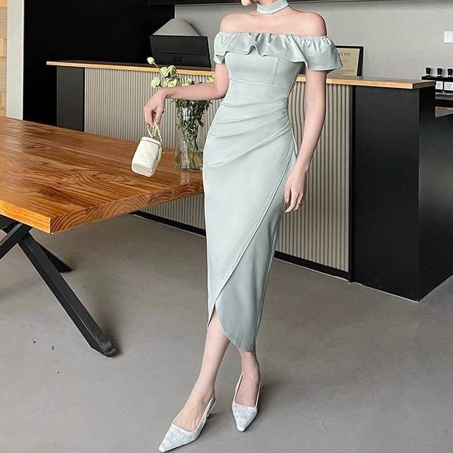 レディース ドレス ワンピース パーティー 二次会 披露宴 演奏会 発表会 ステージ 舞台 キャバ ラウンジ クラブ イベント ロング 半袖 フレアスリーブ オフショル タイト スリム アシンメトリー 切り替え 細身 Iライン カクテル イブニ 韓国 オルチャン