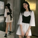 シャツ Tシャツ 半袖 ビスチェセット 大人可愛い 上品 きれいめ シンプル カジュアル レトロ ナチュラル ブライダル ステージ 結婚式 二次会 2次会 披露宴 お呼ばれ 挙式 クラシック 主役級 春 夏 秋 冬 オールシーズン S M L XL XXL 黒のス 韓国 オルチャン