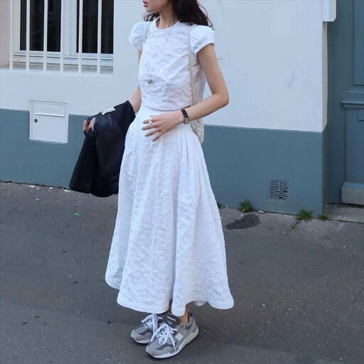 セットアップ カットソー シャツ フレアスカート トップス ボトムス レディース かわいい 大人可愛い きれいめ 上品 こなれ感 シンプル カジュアル 主役級 存在感 個性的 韓国 オルチャン デート お出かけ セットアップ パフスリーブ Aライン 半袖 ラウンドネック セットアップ カットソー シャツ フレアスカート トップス ボトムス レディース かわいい 大人可愛い きれいめ 上品 こなれ感 シンプル カジュアル 主役級 存在感 個性的 韓国 オルチャン デート お出かけ セットアップ パフスリーブ Aライン 半袖 ラウンドネック