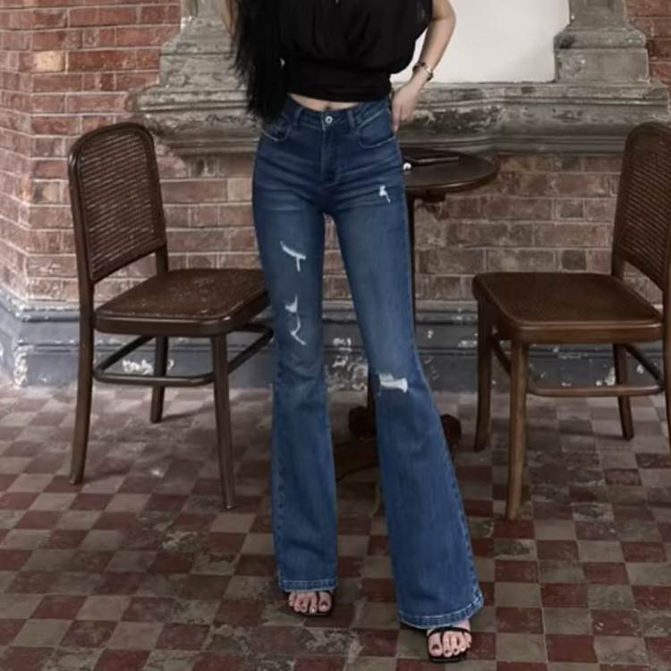Bell Bottom Jeans - デニムパンツ ボトムス フルレングス ハイウエスト ジーンズ レディース かわいい 大人可愛い きれいめ 上品 こなれ感 シンプル カジュアル 主役級 存在感 個性的 韓国 オルチャン デート お出かけ デニムパンツ フレア ストレート ポケット ファスナー ベルボトム