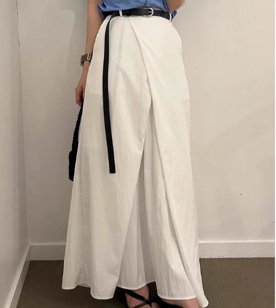 レディース スカート スラックス バギースカート ロングスカート ロング マキシ フレア セミフレア Aライン 裾ワイド ストリート タック タックプリーツ 薄手 大人可愛い きれいめ シンプル 上品 かっこいい レトロ こなれ感 ラフ ボーイッシュ 韓国 オルチャン(4.0)