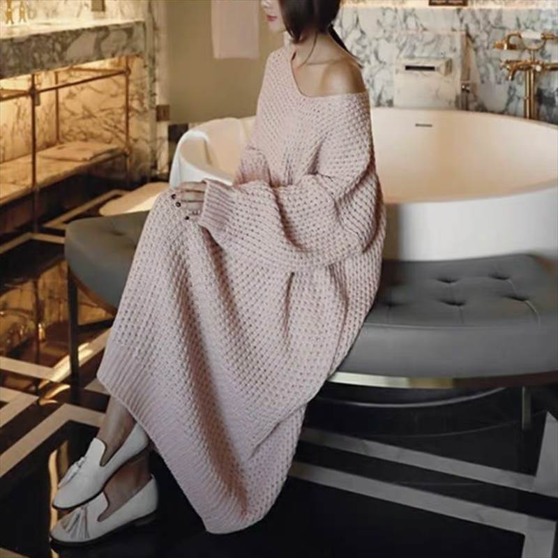 ワンピース 韓国風 オルチャン ニットワンピース ニットワンピ ロング丈 ロング オーバーサイズ 袖あり 長袖 萌袖 Vネック デコルテ ストレート Iライン リブ リブニット ニット 大人可愛い きれい シンプル カジュアル 大人 上品 おしゃれ お洒落 韓国 オルチャン