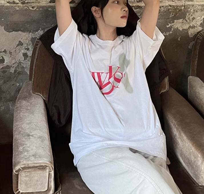 レディース トップス 半袖 ワイド ストリート ヴィンテージ アメカジ ギャザー ダメージ ウォッシュ 薄手 綿 かわいい シンプル カジュアル おしゃれ かっこいい レトロ ラフ メンズライク マニッシュ ボーイッシュ スポーティー クール ヴィンテー 韓国 オルチャン(4.0)