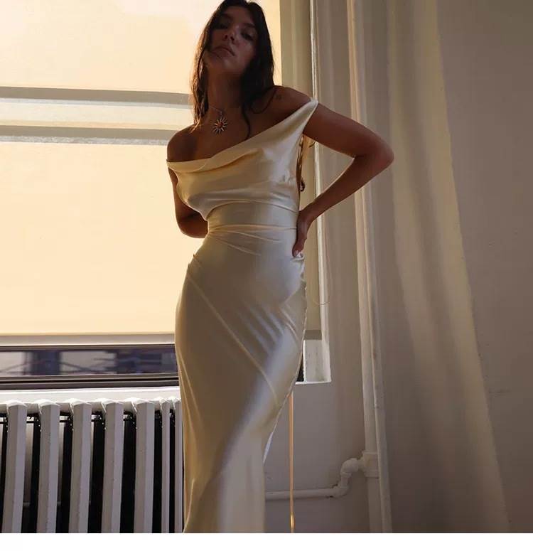 ドレス ワンピース スリップドレス キャミドレス ウェディング パーティー 結婚式 二次会 披露宴 キャバ ダンス 衣装 ラウンジ クラブ イベント ミモレ ロング マキシ 袖なし ノースリーブ アメリカンスリーブ Vネック スクエアネック カシュ 韓国 オルチャン