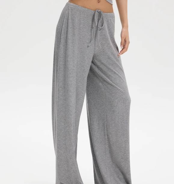 レディース パンツ ボトムス スウェット ジャージ 部屋着 スウェットパンツ ロング タイト スリム 細身 ストレート 伸縮性 シンプル カジュアル かっこいい こなれ感 ラフ メンズライク マニッシュ ボーイッシュ スポーティー ルーズ クール モード 韓国 オルチャン