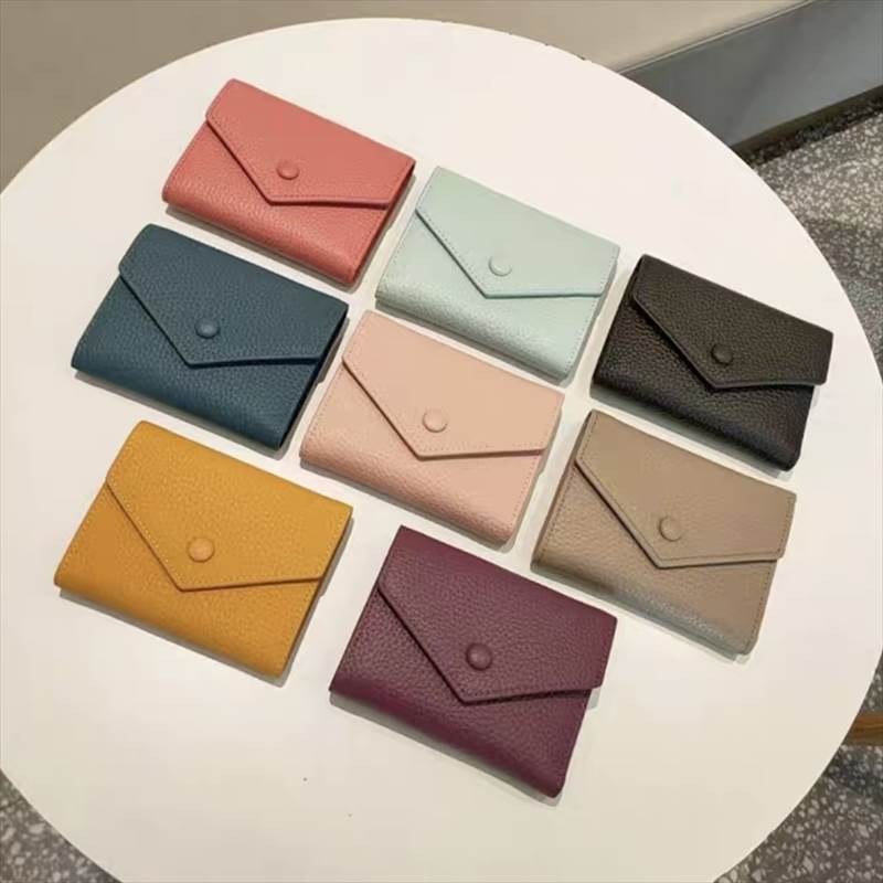 財布 カードケース コインケース ミニ 三つ折り V字 スナップボタン コンパクトウォレット 名刺入れ ジッパー チャック ジップアップ 小銭入れ カード入れ 大容量 カード収納 軽量 スクエア かわいい 大人可愛い 送料無料 個性的 財布 きれいめ シンプル 韓国 オルチャン