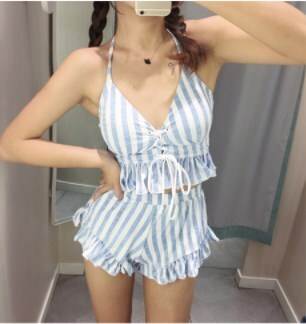 水着 レディース 体型カバー タンキニ 大きいサイズ XL セクシー 3点 セット パッド付き ストライプ リボン フリル レースアップ セパレート インナー スイム ウェア 夏 可愛い 旅行 海 プール ビーチ リゾート BBQ シンプル カジュアル おしゃれ パーテ 韓国 オルチャン 3