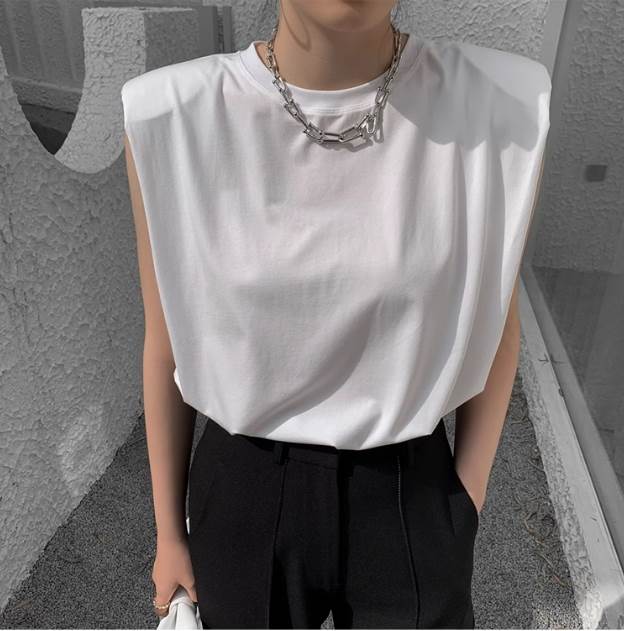 レディース トップス Tシャツ ノースリーブ クルーネック ストレート ストリート かわいい 大人可愛い シンプル カジュアル おしゃれ レトロ こなれ感 ラフ 都会的 ベーシック クール 抜け感 無地 夏 学生 学校 通学 送料無料 個性的 トップス 大人女子 韓国 オルチャン