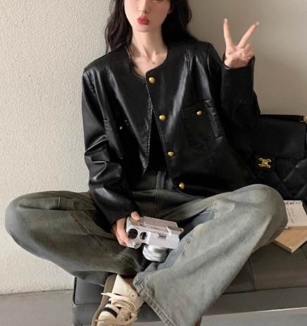 乐天商城 - レディース 上着 ライダースジャケット ショート 長袖 ラウンドネック フェイクレザー フェイクファー PU ナイロン かわいい 大人可愛い きれいめ シンプル カジュアル 上品 おしゃれ かっこいい レトロ こなれ感 大人 送料無料 個性的ジャケット ラフ 韓国 オルチャン