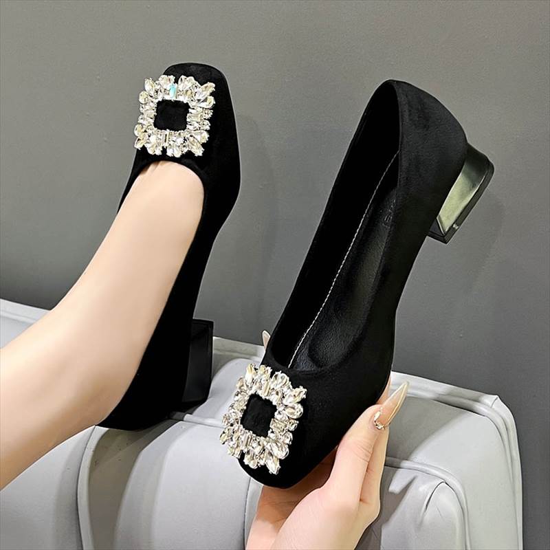 スエードパンプス スクエアビジューパンプス レディース スクエアトゥ ローヒールパンプス スクエアトゥパンプス ビジュー付きシューズ ヒール ローヒール シューズ パンプス サンダル ミュール 歩きやすい 履きやすい 送料無料 個性的 パンプス 美脚 脚長 韓国 オルチャン