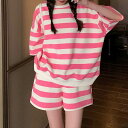 ボーダーセットアップ ショートパンツセットアップ レディース セットアップ ツーピース 2点セット 上下セット パンツセットアップ ボーダー柄 ラウンドネック 半袖 ドロップショルダー ショートパンツ オーバーサイズ ビッグシルエット かわいい 韓国 オルチャン(4)