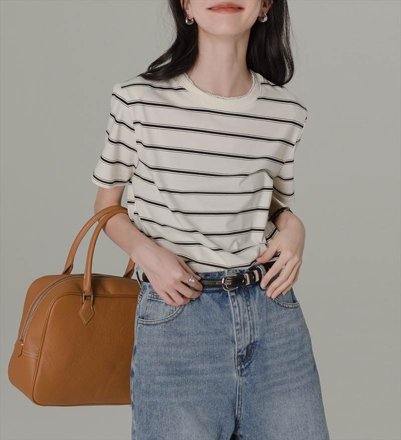 ボーダー柄半袖Tシャツレディースト...