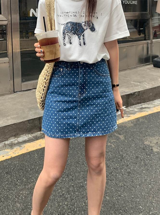 樂天商城 - ドット柄 デニム ミニスカート レディース スカート ボトムス ミニ 膝上 スリム 細身 Aライン ファスナー ポケット ハイウエスト ボタン ジッパー チャック ブルーデニム かわいい 大人可愛い きれいめ シンプル カジュアル おしゃれ こなれ感 ガーリー 個性的 主役級