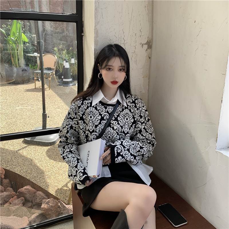 ラウンドネック セーター レディース トップス セーター 袖あり 長袖 ショート丈 ウール 大人 可愛い きれいめ シンプル カジュアル ゆったり ルーズ お洒落 レトロ 個性的 花柄 フラワー 韓国 オルチャン 黒 秋 冬 学生 通学 デート お出かけ 女子会 韓国 オルチャン