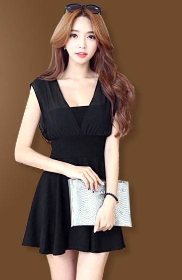 Aライン ドレス レディース 黒 ミニ丈 結婚式 演奏会 韓国 オルチャン スクエアネック フレア 上品 エレガント 華やか きれいめ かわいい シンプル カジュアル おしゃれ 着痩せ 細見え 着回し 合わせやすい 休日 旅行 デート パーティー イベント 女子会 韓国 オルチャン