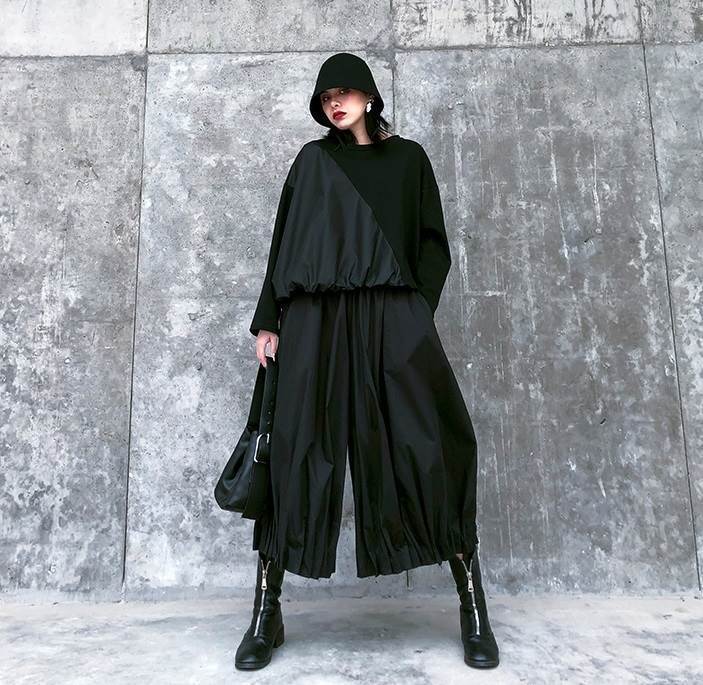 Cotton - ボトムス レディース プリーツ パンツ ウエストゴム ハイウエスト 7分丈 七分丈 クロップドパンツ ゆったり ワイド ルーズ ワイドレッグ ブラックコーデ 無地 シンプル お洒落 おしゃれ 個性的 通勤 通学 学生 お出かけ デート 旅行 休日 普段着 普段使い 着回し 大きめ