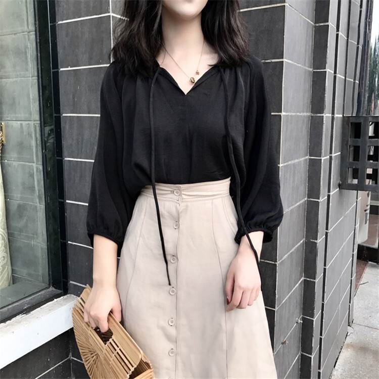 乐天商城 - Vネックシフォンブラウス トップス ブラウス 袖あり 7分袖 七分袖 Vネック レース シフォン リボン ポリエステル かわいい 大人可愛い きれいめ シンプル カジュアル 大人 おしゃれ お洒落 大人可愛い 大人女子 こなれ感 無地 ボタニカル 春 夏 秋 1代 2代 3代