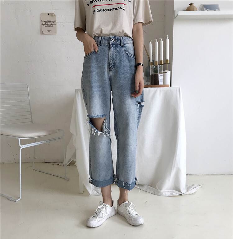 ダメージ ジーンズ レディース ズボン デニム パンツ ストレート カジュアル ラフ ハイウエスト 切りっぱなし ロールアップ 春 夏 秋 かわいい お出かけ デート 休日 デイリー 普段使い 楽ちん 着回し 大人可愛い 韓国 オルチャン 個性的 デザイン おしゃれ