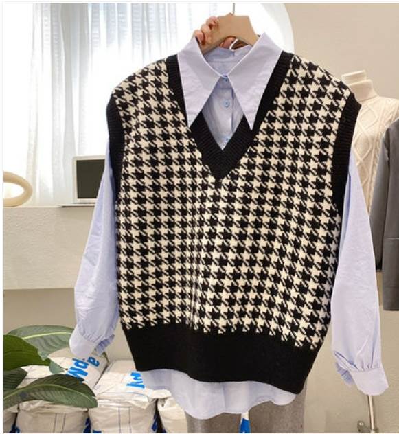 レディースベスト ニット Vネック 千鳥格子柄 セーター トップス 秋 冬 重ね着 レイヤードスタイル レトロガーリー 大人可愛い 大人女子 おしゃれ お洒落 カジュアルコーデ キュート ラブリー ルーズ 通学 学生 大学生 キャンパスコーデ スクールテイスト お出かけ
