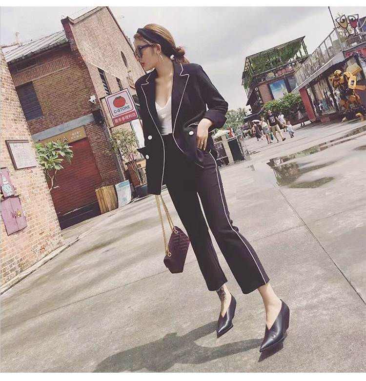 パイピングスーツ セットアップ ジャケット スーツ 袖あり 長袖 Vネック 襟付き 前開き 上下セット 2点セット ツーピース かわいい 大人可愛い きれいめ シンプル カジュアル おしゃれ お洒落 大人可愛い 大人女子 こなれ感 マニッシュ クール 主役級 存在感 フォーマル