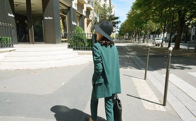 セットアップスーツ セットアップ ジャケット スーツ 袖あり 長袖 Vネック 襟付き 前開き 上下セット 2点セット ツーピース かわいい 大人可愛い きれいめ シンプル カジュアル おしゃれ お洒落 大人可愛い 大人女子 こなれ感 マニッシュ クール 主役級 存在感