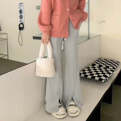 ウエストゴム ハイウエスト ワイドパンツ ボトムス パンツ ズボン 部屋着 ストレートパンツ ロング ロング丈 ストレート ワイド スリット ポケット 伸縮性 かわいい 大人可愛い シンプル カジュアル 大人 おしゃれ お洒落 大人女子 こなれ感 ラフ ルーズ 抜け感 無地 春