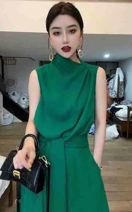 乐天商城 - ウエストベルト マキシ丈 ノースリーブ ワンピース ロング ロング丈 マキシ 袖なし スタンドカラー スリム 細身 Aライン アシンメトリー 切り替えデザイン ベルト ウエストマーク ハイウエスト かわいい 大人可愛い きれいめ シンプル 大人 上品 おしゃれ お洒落