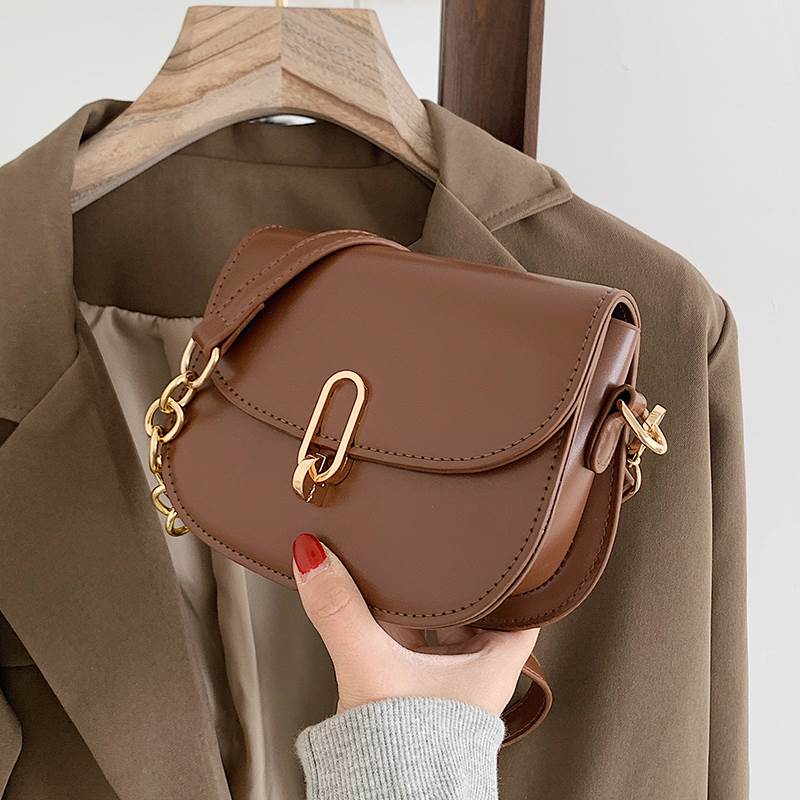 樂天商城 - カラバリ 2way レザー ミニ ショルダーバッグ バッグ バック カバン かばん 鞄 ミニバッグ 斜めがけ 斜め掛け 肩がけ 肩掛け ショルダー ラウンド型 丸型 PU かわいい 大人可愛い きれいめ シンプル カジュアル 大人 上品 おしゃれ お洒落 大人女子 無地 10代 20代