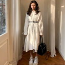 シャツワンピース ワンピース シャツワンピース フレアワンピース 膝丈 ひざ丈 ミモレ ミモレ丈 袖あり 長袖 襟付き フレア Aライン リボン ベルト ウエストマーク ハイウエスト ポリエステル かわいい 大人可愛い きれいめ シンプル カジュアル 大人 上品 おしゃれ(4)