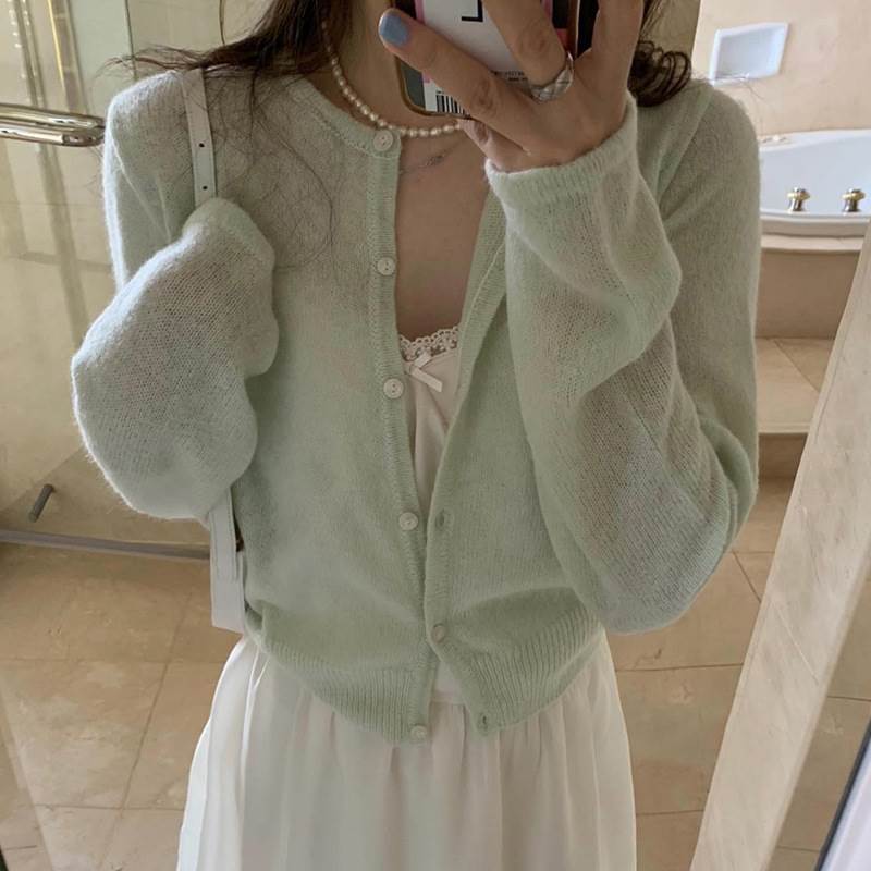 薄手 ラウンドネック ニットカーディガン レディース トップス ニット カーディガン 羽織 ミディアム 長袖 襟なし 前開き ボタン かわいい 大人可愛い きれいめ シンプル カジュアル おしゃれ こなれ感 無地 春 秋 ママ 通勤 学生 学校 通学 デート お出かけ 旅行 公園