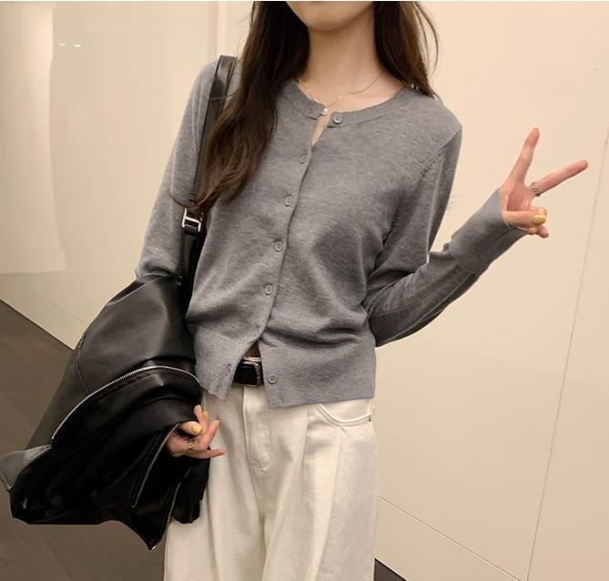 樂天商城 - レディース トップス ニット カーディガン 羽織 前開き 長袖 ラウンドネック 襟なし タイト スリム 細身 フェミニン リブ 伸縮性 薄手 かわいい 大人可愛い きれいめ シンプル カジュアル 上品 おしゃれ レトロ こなれ感 エレガント