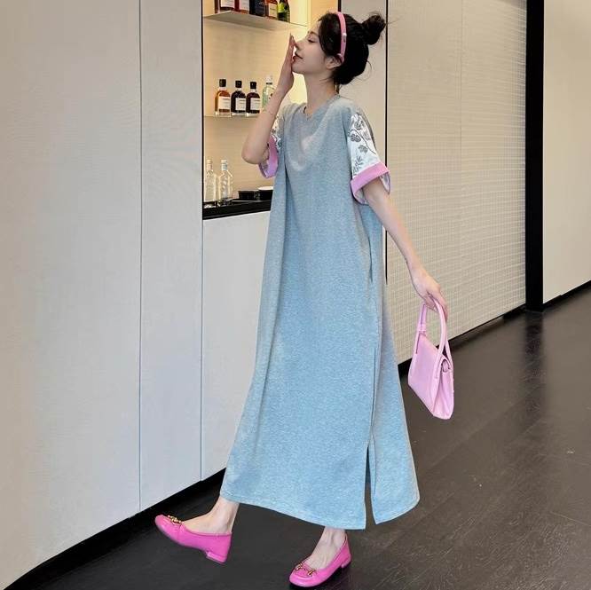 甘め 休日スタイル 夏コーデ ワンピース マキシ 半袖 ラウンドネック 切り替え ドッキング かわいい 大人可愛い カジュアル おしゃれ レトロ こなれ感 ガーリー 個性的 エレガント 抜け感 ヴィンテージ ラブリー キュート