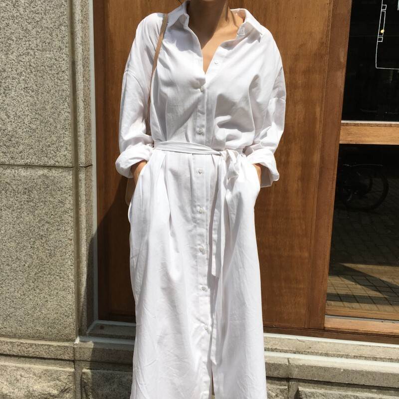 樂天商城 - ワンピース シャツワンピース ロング ロング丈 袖あり 長袖 ドロップショルダー 襟付き ストレート ウエストリボン サイドスリット 前開き 透け感 綿 シンプル カジュアル 上品 おしゃれ お洒落 こなれ感 無地 春 夏 秋 10代 20代 30代 40代 レディース 女性用 ママ