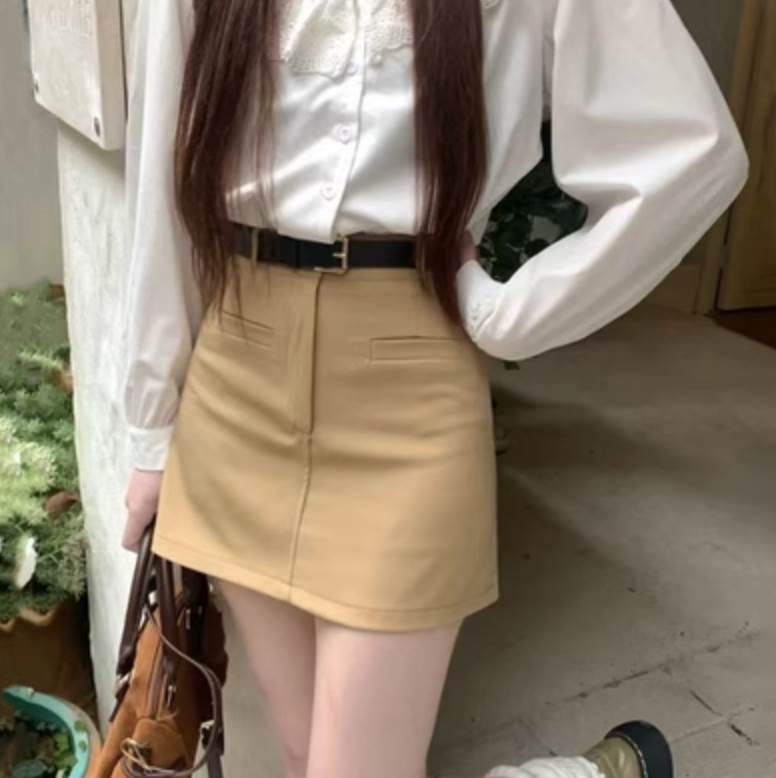 送料無料 スカート ミニスカート ショート ショート丈 膝上 スリム タイト 細身 かわいい 大人可愛い きれいめ シンプル カジュアル 大人 上品 おしゃれ お洒落 かっこいい レトロ 大人女子 こなれ感 ラフ ルーズ 個性的 クール モード系 主役級 存在感 無地 春 夏 秋