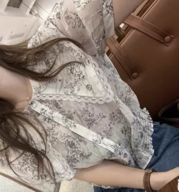 トップス デート シャツ ブラウス カットソー 袖あり 半袖 かわいい 大人可愛い きれいめ シンプル カジュアル 大人 上品 おしゃれ お洒落 かっこいい 大人女子 こなれ感 個性的 クール モード系 エレガント 主役級 存在感 柄 夏 10代 20代 30代 レディース 女性用 OL