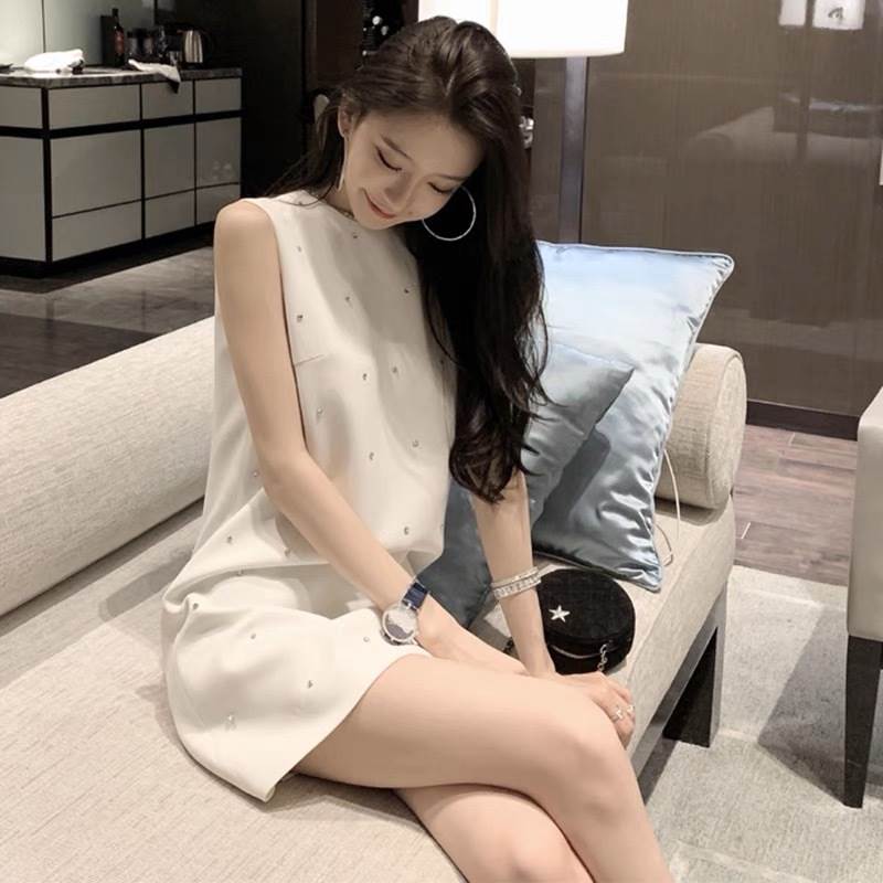 樂天商城 - 2color ビジュー フェミニン ノースリーブ デート ワンピース タイトワンピース