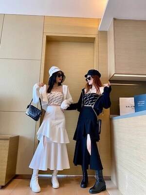 フリルスリットロングスカート2色ブ...