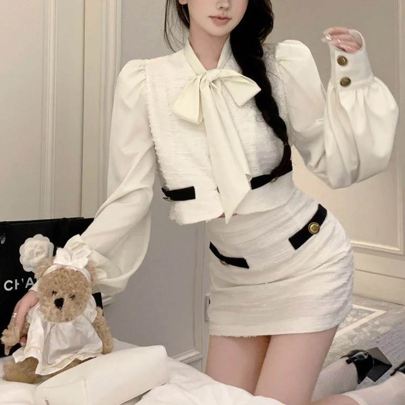 Rakuten - タイ付きレトロセットアップ 二色展開 高級感 お嬢様コーデ 高見え リボン付き 華著見え 脚長 美脚 お出かけ 旅行 デート ホテル カフェ ショッピング 韓国ファッション 韓国好き