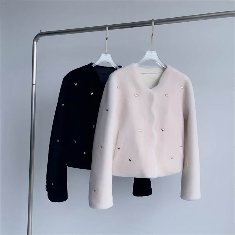 乐天商城 - ハートボタンスカラップウールジャケット レディース ブルゾン 長袖 Vネック ノーカラー ストレート フォーマル フェミニン ウール 上品 おしゃれ ガーリー エレガント フォーマル 秋 冬 プレゼン オフィス OL パーティー レストラン 女子会 ショッピング 合コン カフェ