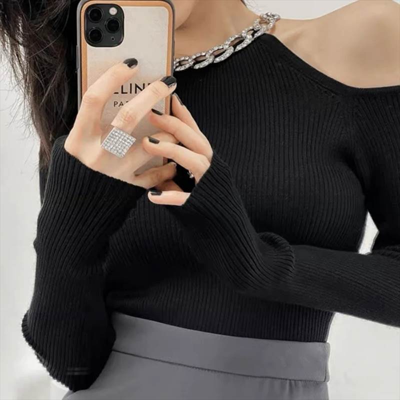 樂天商城 - 全2色 チェーンホルターネックトップス レディース かわいい 大人可愛い きれいめ カジュアル 上品 おしゃれ こなれ感 エレガント ベーシック ビジネス OL 通勤 学生 学校 デート お泊まり パーティー 女子会 コーデ 楽ちん