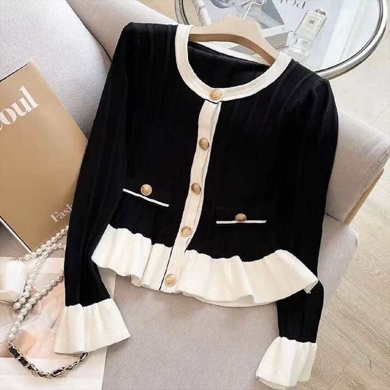 乐天商城 - フレアヘム コントラストカーディガン レディース カーディガン ノーカラージャケット ラウンドネック フレア ストレート ポケット ボタン フェミニン かわいい 上品 おしゃれ ガーリー エレガント フォーマル 秋 冬 オフィス イベント レストラン ショッピング カフェ