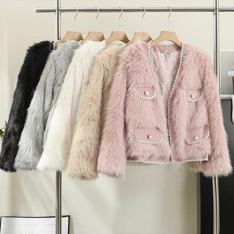 Rakuten - 5色 Fur×pearl volume jacket 上品 韓国 量産型 地雷系 綺麗 長袖 秋 冬 アウター ジャケット コート ファー もこもこ ふわふわ パール 真珠 ミニ ショート