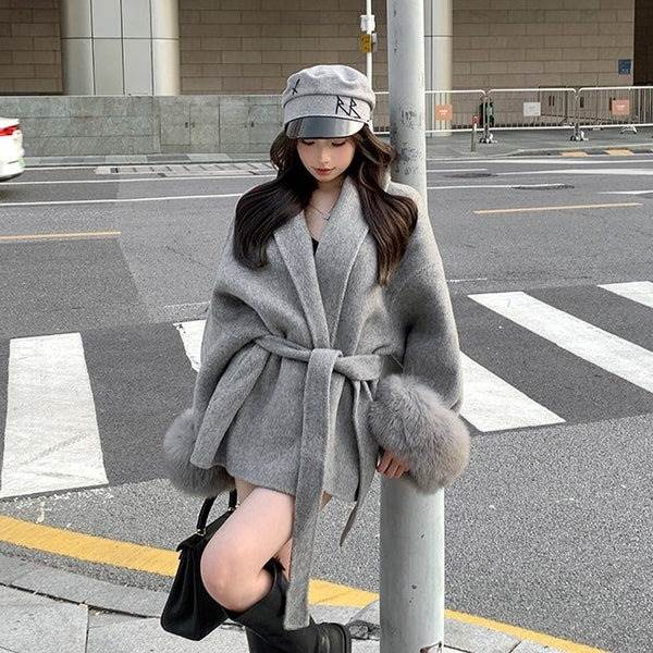 乐天商城 - 袖ファーウールミニコートレディース かわいい 大人可愛い きれいめ 上品 おしゃれ かっこいい こなれ感 個性的 エレガント 都会的 ナチュラル オフィス ビジネス OL 通勤 学生 学校 デート お出かけ お泊まり