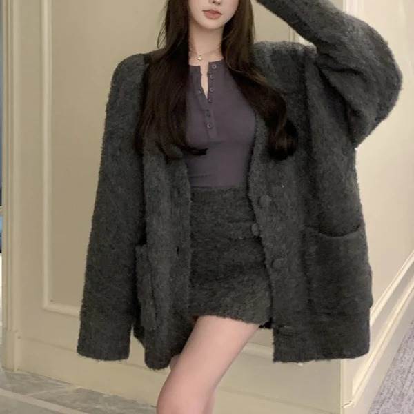 オーバーサイズニットセットアップレディース かわいい 大人可愛い きれいめ 上品 おしゃれ かっこいい こなれ感 個性的 エレガント 都会的 ナチュラル オフィス ビジネス OL 通勤 学生 学校 デート お出かけ お泊まり