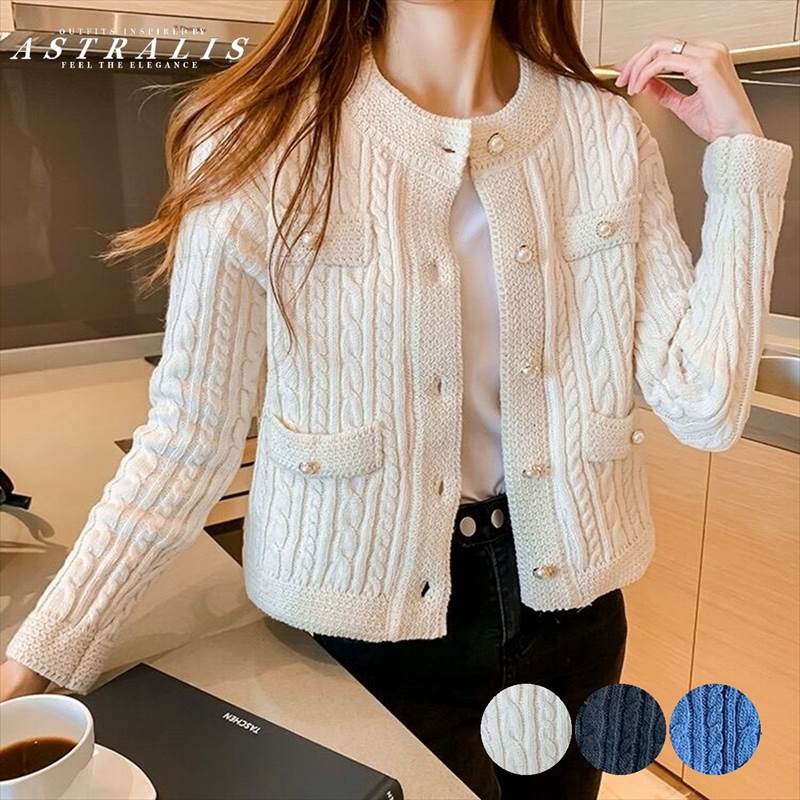 乐天商城 - パールボタンカーディガン 3カラー レディース ニット カーディガン 上着 羽織 長袖 ラグラン ラウンドネック ノーカラー ストレート ケーブルニット ボタン ビジュー 伸縮性 きれいめ カジュアル 上品 エレガント 無地 秋 冬 オフィス イベント ショッピング カフェ
